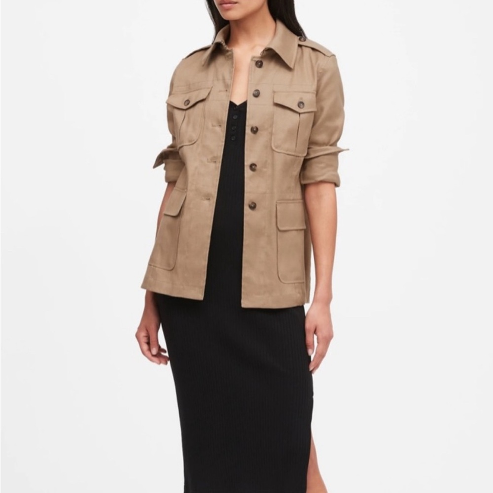 Banana Republic White Linen Blazer